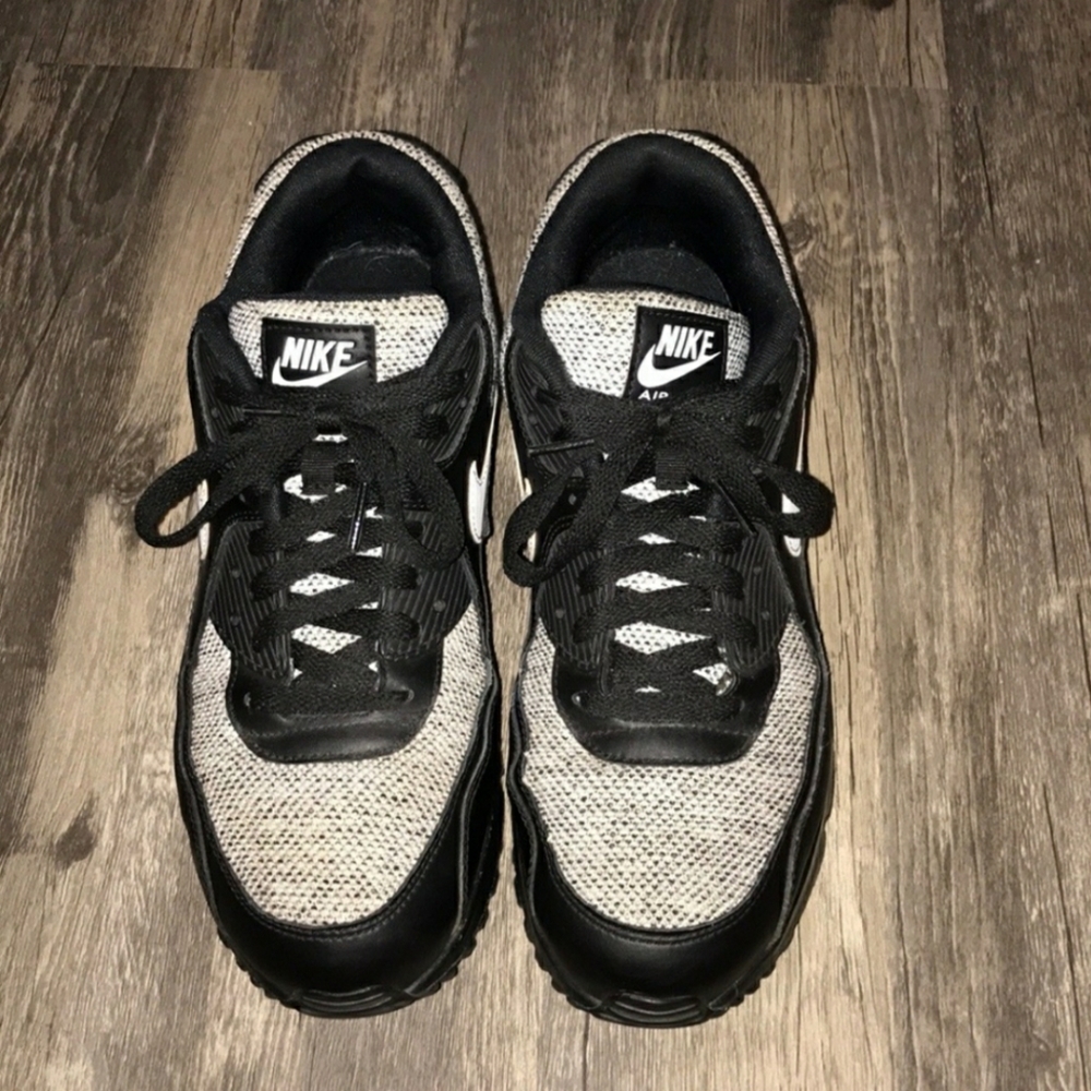 Nike Air Max 90